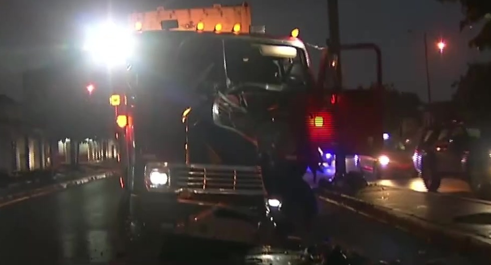 Conductor de tráiler se da a la fuga tras protagonizar choque en el ...