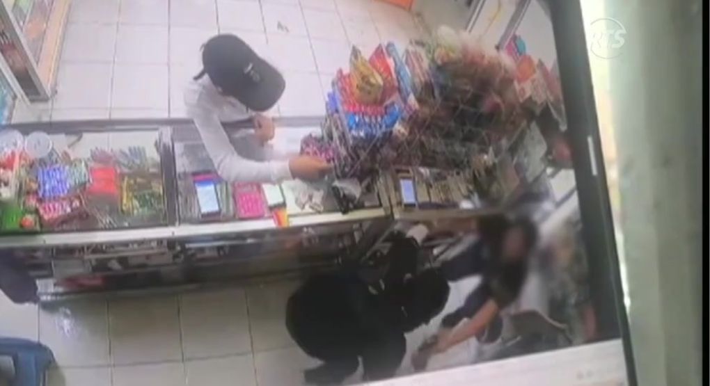 Asalto violento en cyber de Guayaquil queda grabado en cámaras de ...