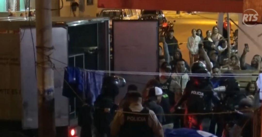 Sicarios ejecutan a venezolano dentro de su vivienda en Manta - RTS ...